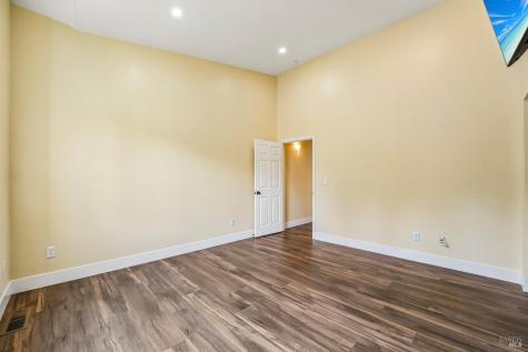567 E Jasmine Circle Santa Rosa CA 95407
