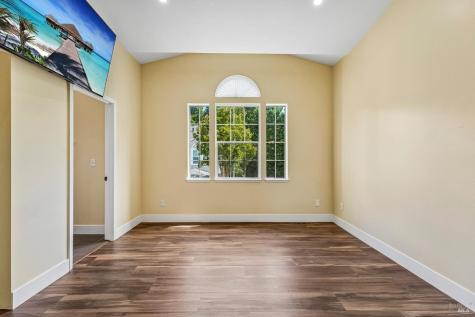 567 E Jasmine Circle Santa Rosa CA 95407