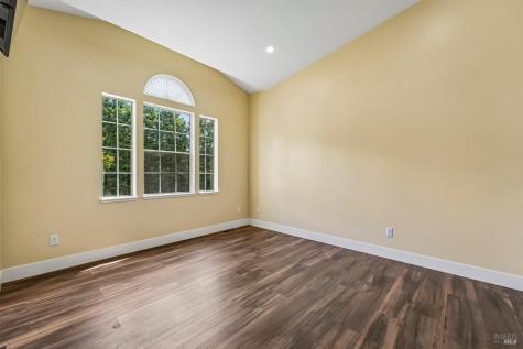 567 E Jasmine Circle Santa Rosa CA 95407