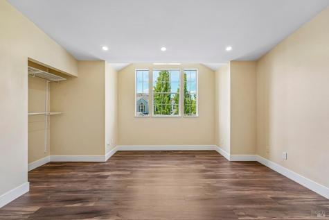 567 E Jasmine Circle Santa Rosa CA 95407