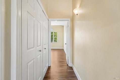 567 E Jasmine Circle Santa Rosa CA 95407