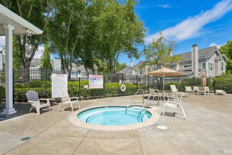 567 E Jasmine Circle Santa Rosa CA 95407