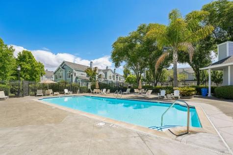 567 E Jasmine Circle Santa Rosa CA 95407