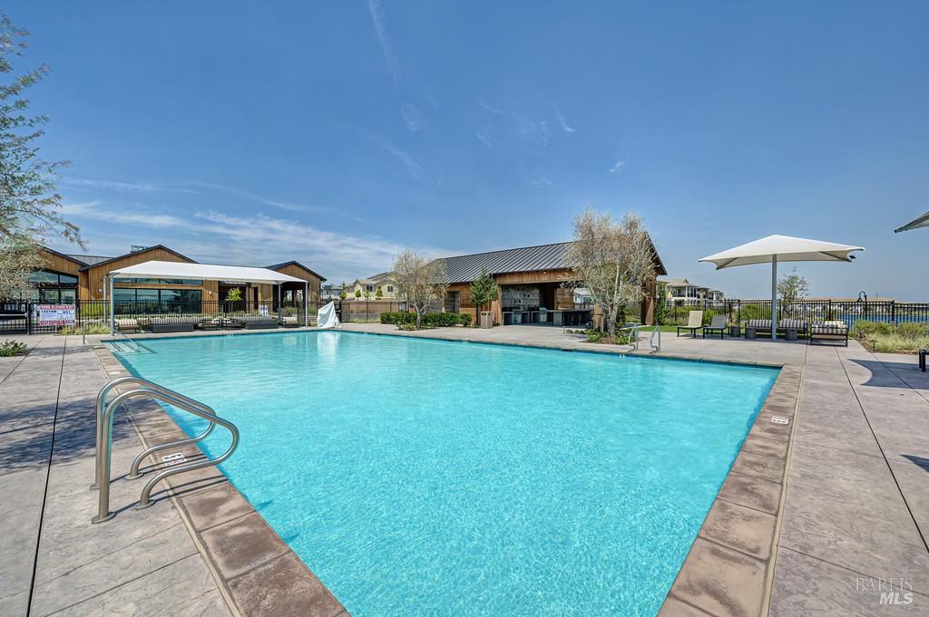 2422 Shore Vista Fairfield CA 94533