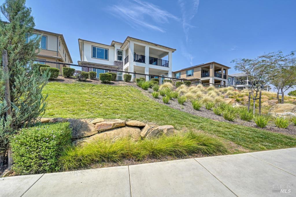 2422 Shore Vista Fairfield CA 94533