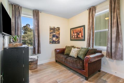 2668 Franz Kafka Avenue Santa Rosa CA 95404