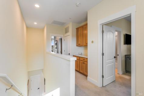 2668 Franz Kafka Avenue Santa Rosa CA 95404