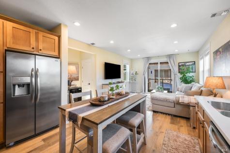 2668 Franz Kafka Avenue Santa Rosa CA 95404