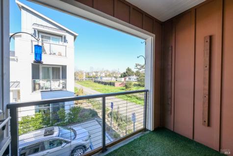 2668 Franz Kafka Avenue Santa Rosa CA 95404