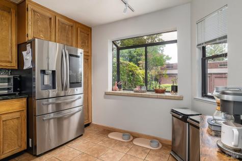 1053 Margaret Court Novato CA 94947
