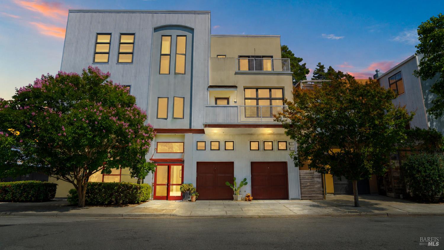 103 G Street Petaluma CA 94952