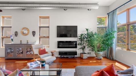 103 G Street Petaluma CA 94952