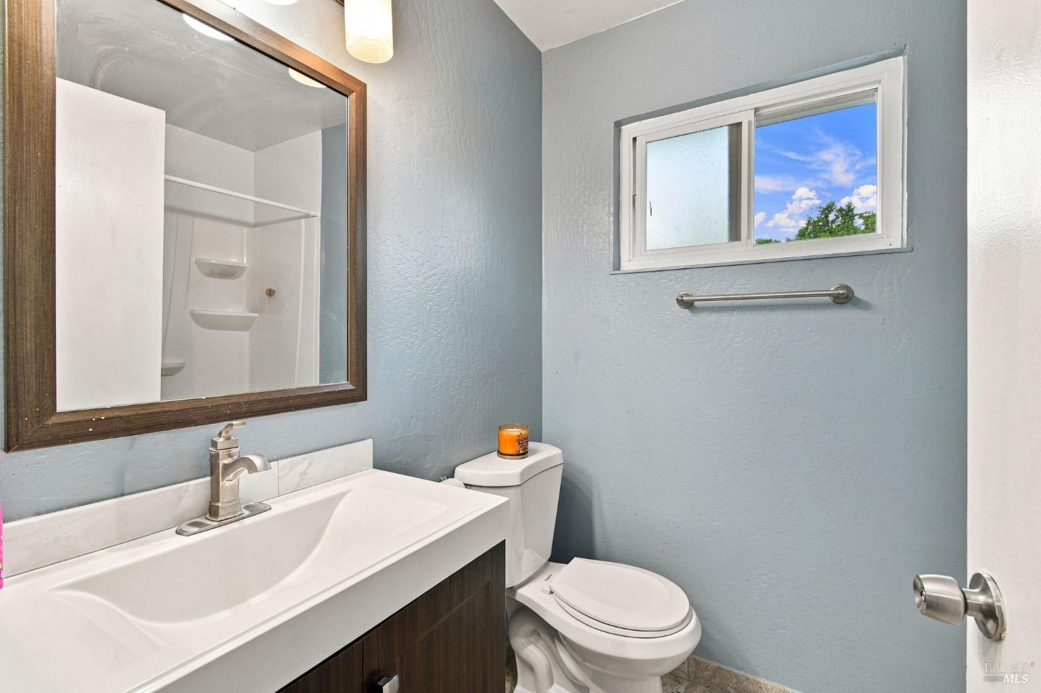 1314 Gold Way Rohnert Park CA 94928