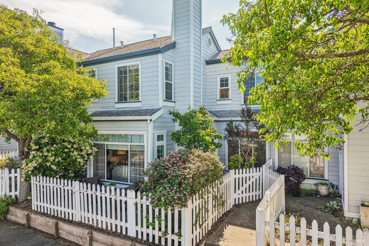 326 Commodore Drive Richmond CA 94804
