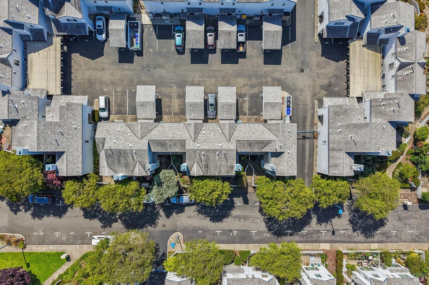 326 Commodore Drive Richmond CA 94804