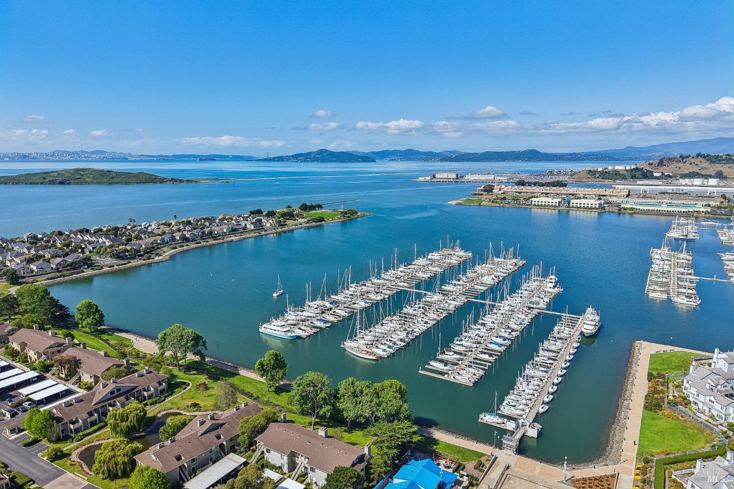 326 Commodore Drive Richmond CA 94804