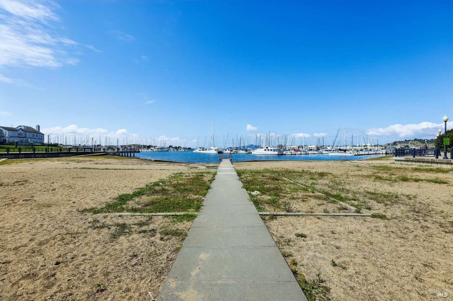 326 Commodore Drive Richmond CA 94804