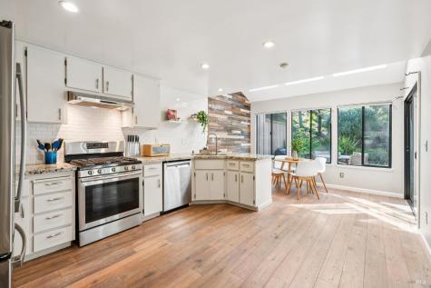 72 Flicker Drive Novato CA 94949