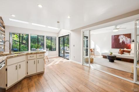 72 Flicker Drive Novato CA 94949