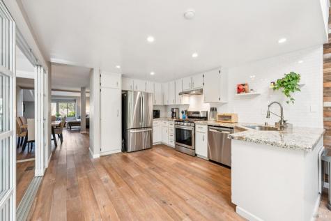72 Flicker Drive Novato CA 94949