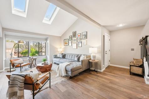 72 Flicker Drive Novato CA 94949