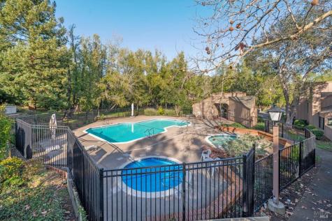 72 Flicker Drive Novato CA 94949