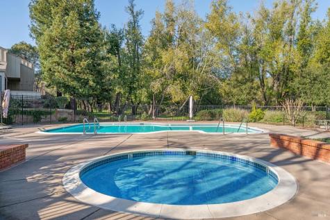 72 Flicker Drive Novato CA 94949