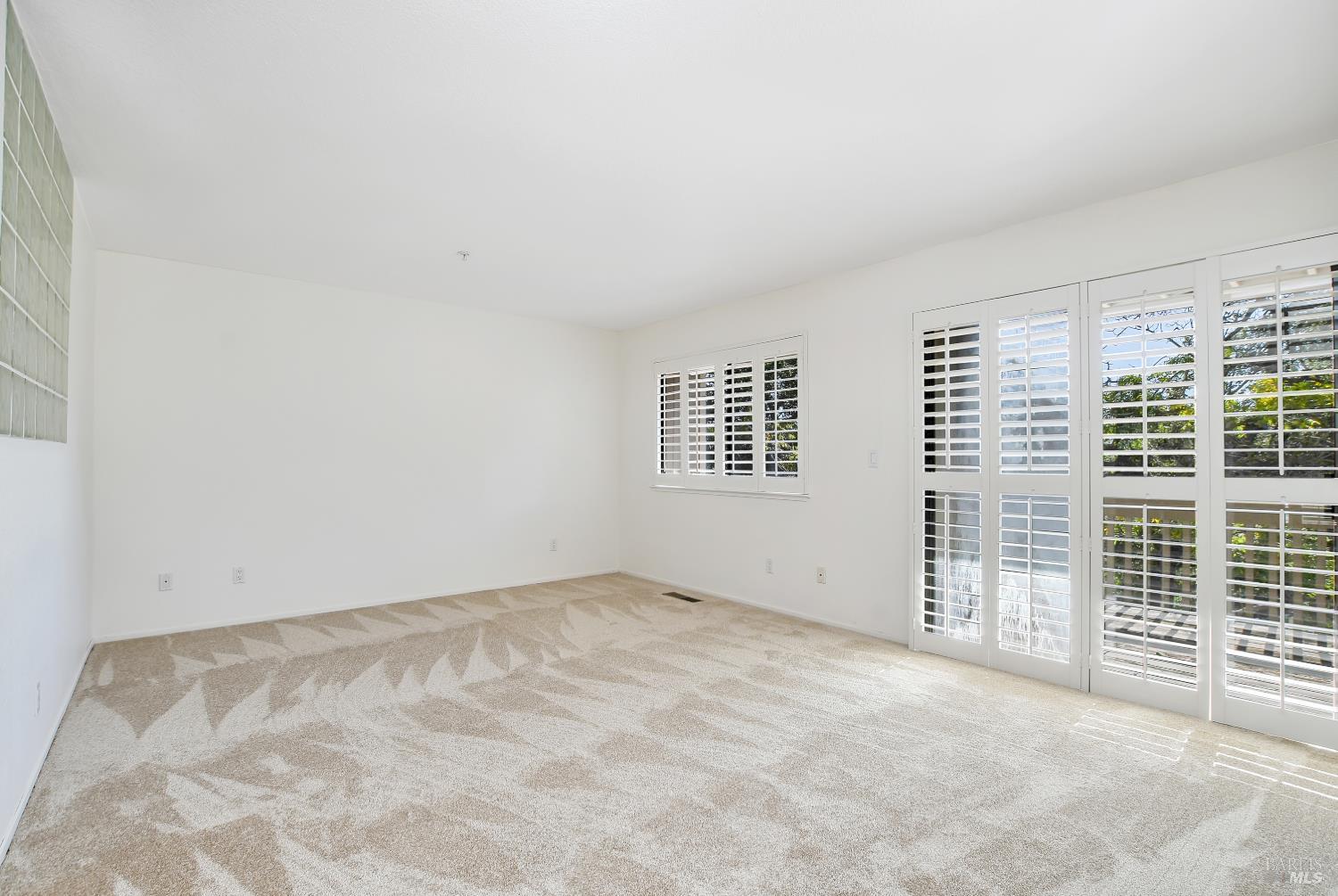 15 Knoll Drive Fairfield CA 94534