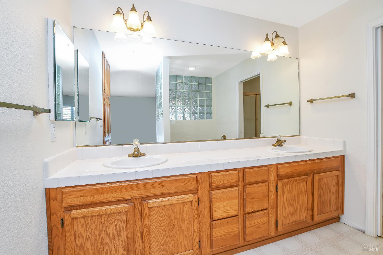 15 Knoll Drive Fairfield CA 94534