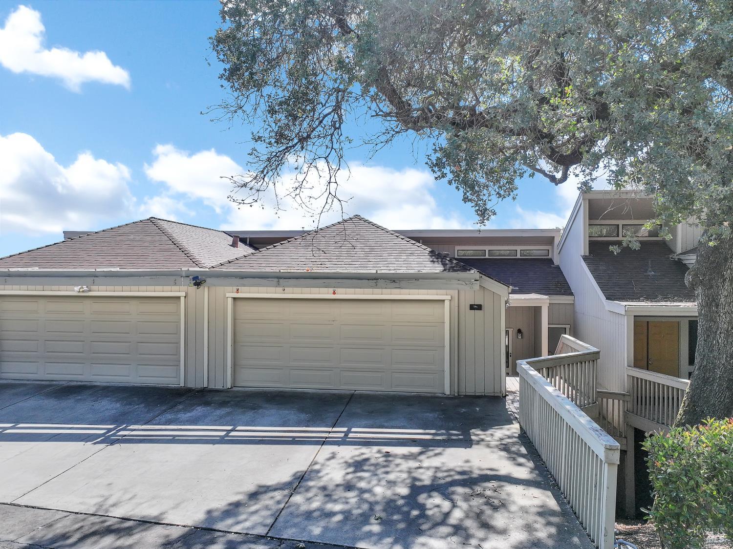 15 Knoll Drive Fairfield CA 94534