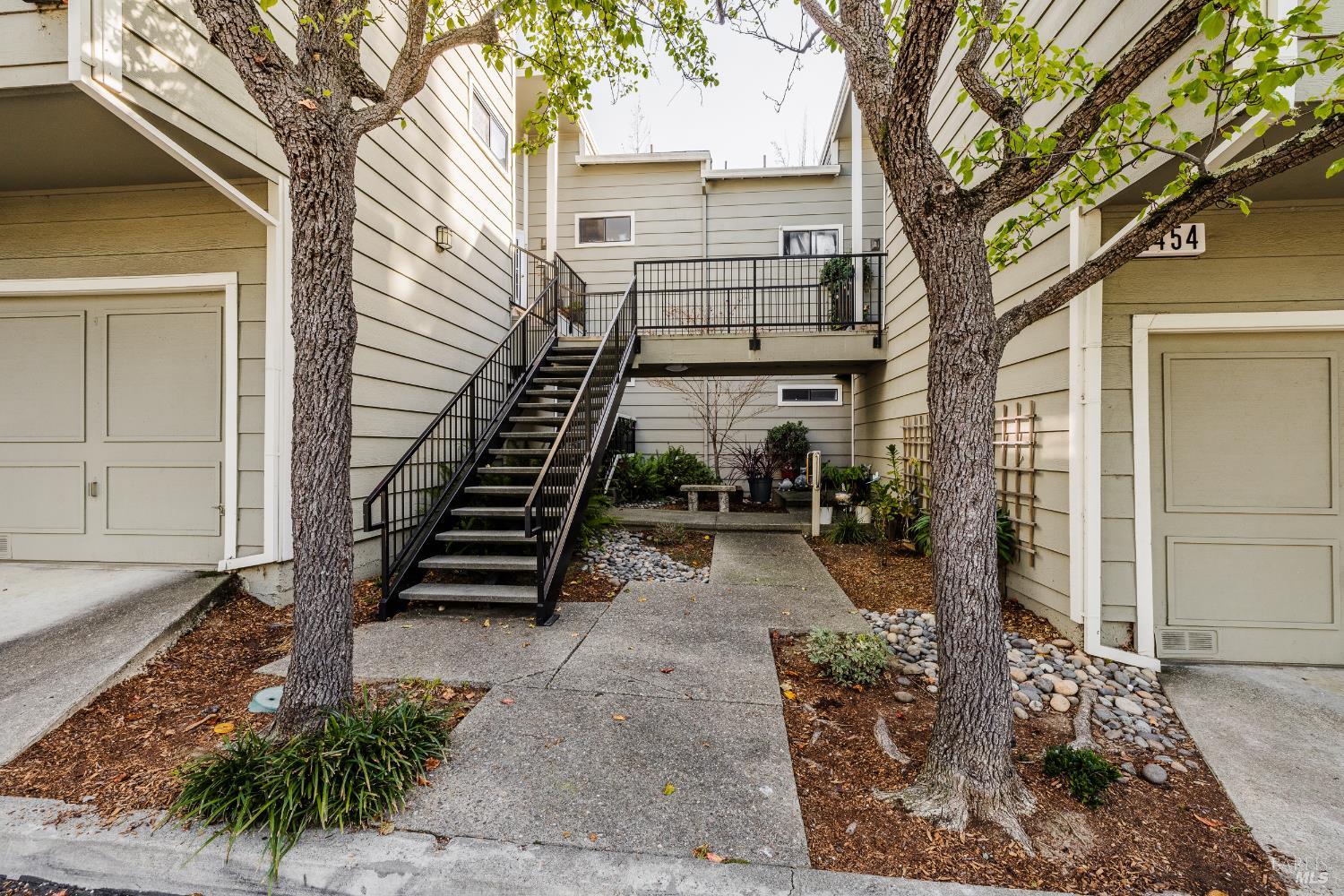 2454 Sebastopol Lane Hayward CA 94542