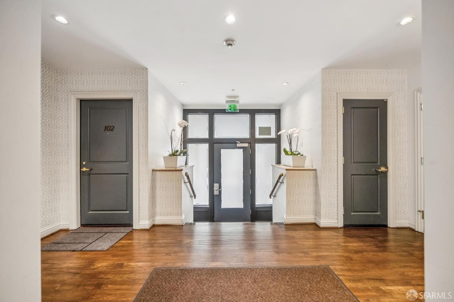 725 Pine Street San Francisco CA 94108