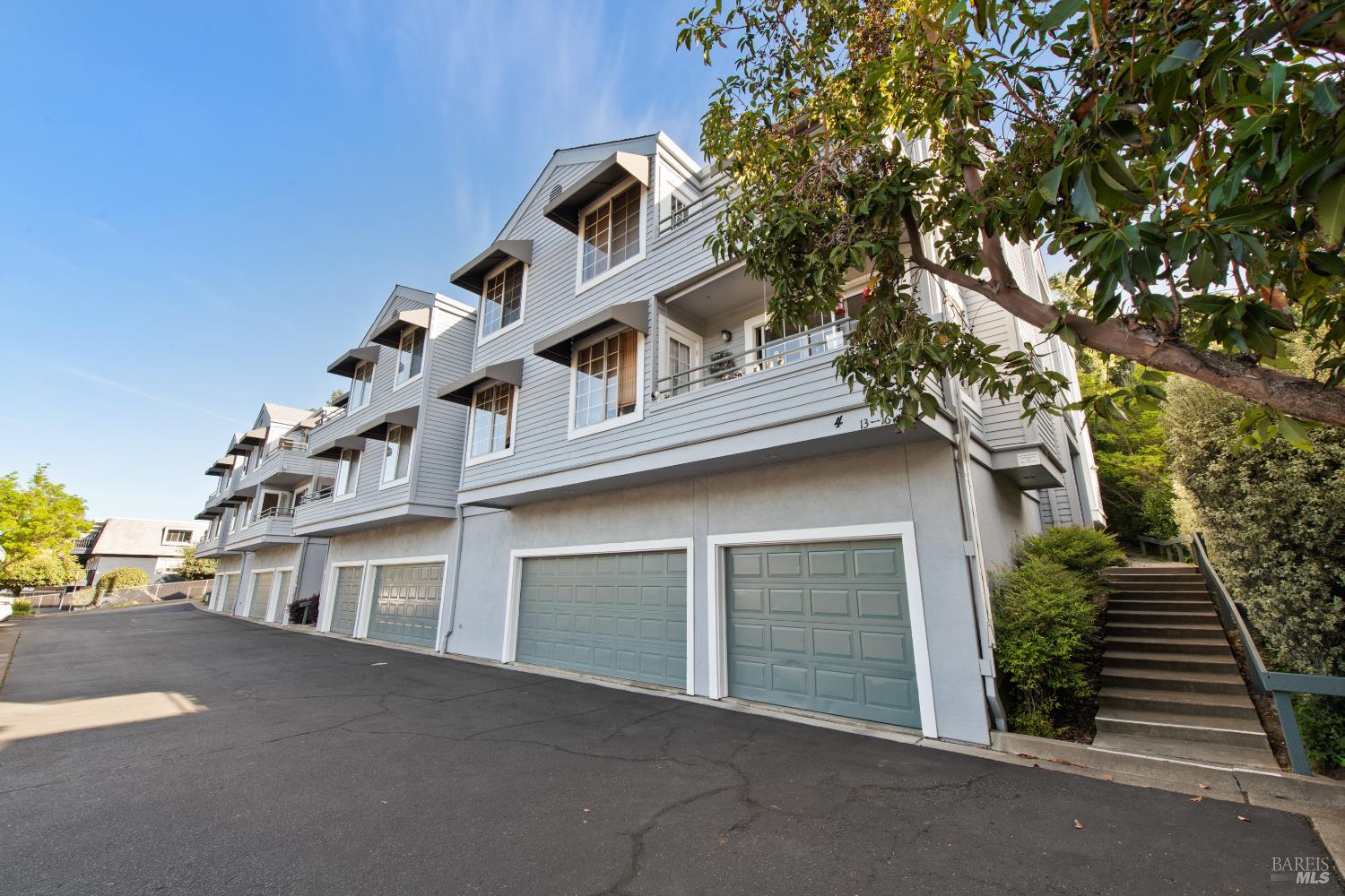 4 Ash Avenue Kentfield CA 94904