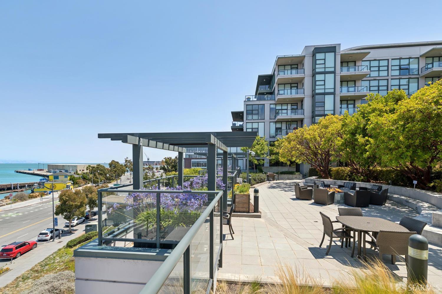 330 N Mission Bay Boulevard San Francisco CA 94158