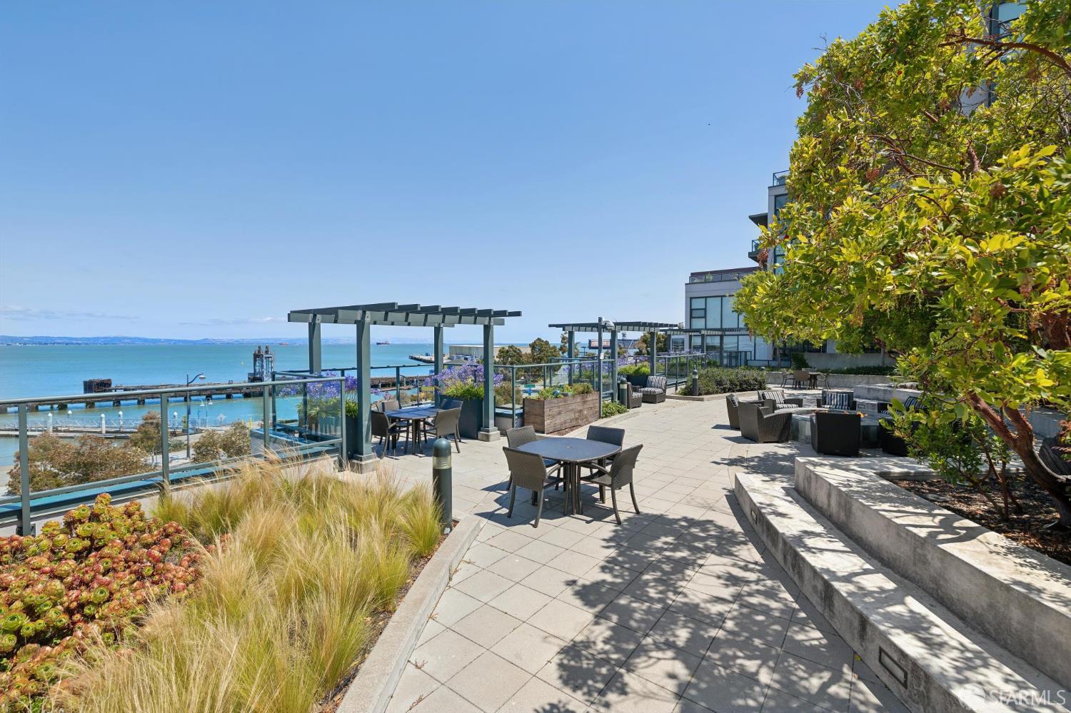 330 N Mission Bay Boulevard San Francisco CA 94158