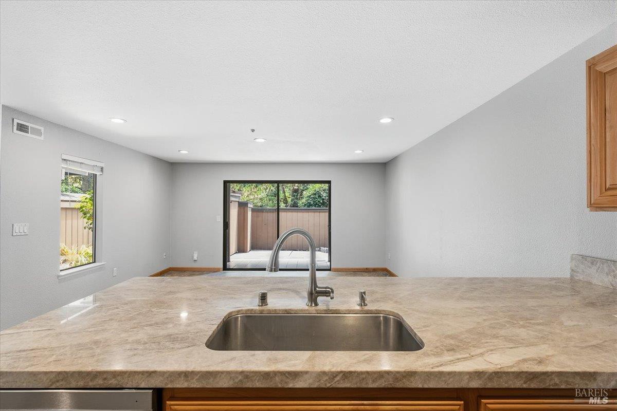 80 Creek Court Cotati CA 94931