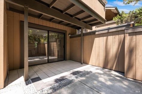 80 Creek Court Cotati CA 94931