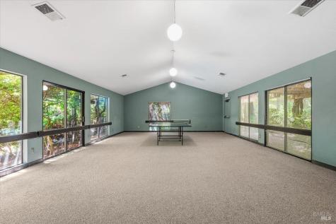 80 Creek Court Cotati CA 94931