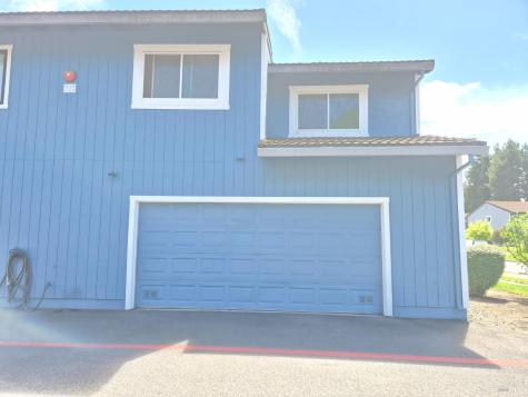 5044 Country Club Drive Rohnert Park CA 94928