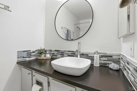 823 Via Casitas Greenbrae CA 94904