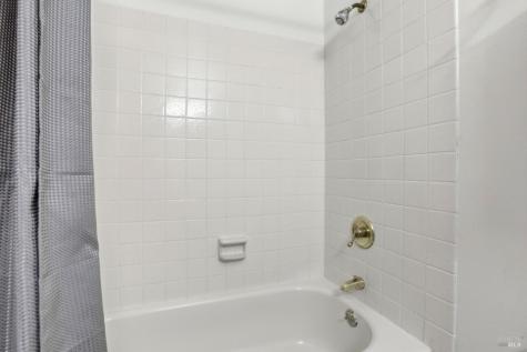 823 Via Casitas Greenbrae CA 94904