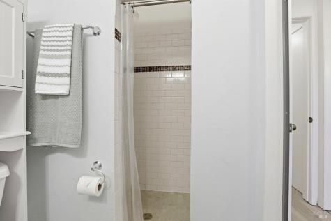 823 Via Casitas Greenbrae CA 94904