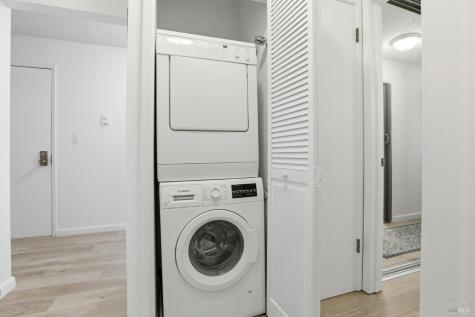 823 Via Casitas Greenbrae CA 94904