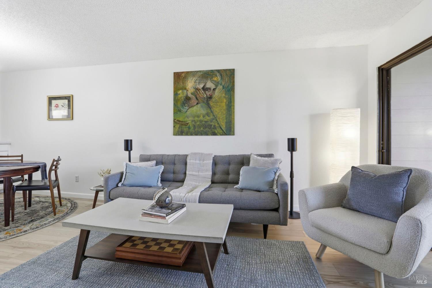 823 Via Casitas Greenbrae CA 94904