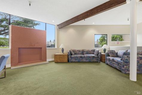 823 Via Casitas Greenbrae CA 94904