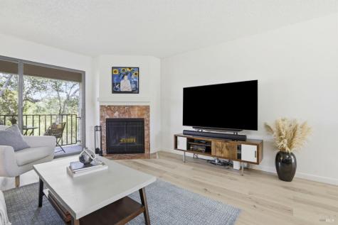 823 Via Casitas Greenbrae CA 94904