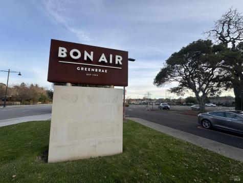 823 Via Casitas Greenbrae CA 94904