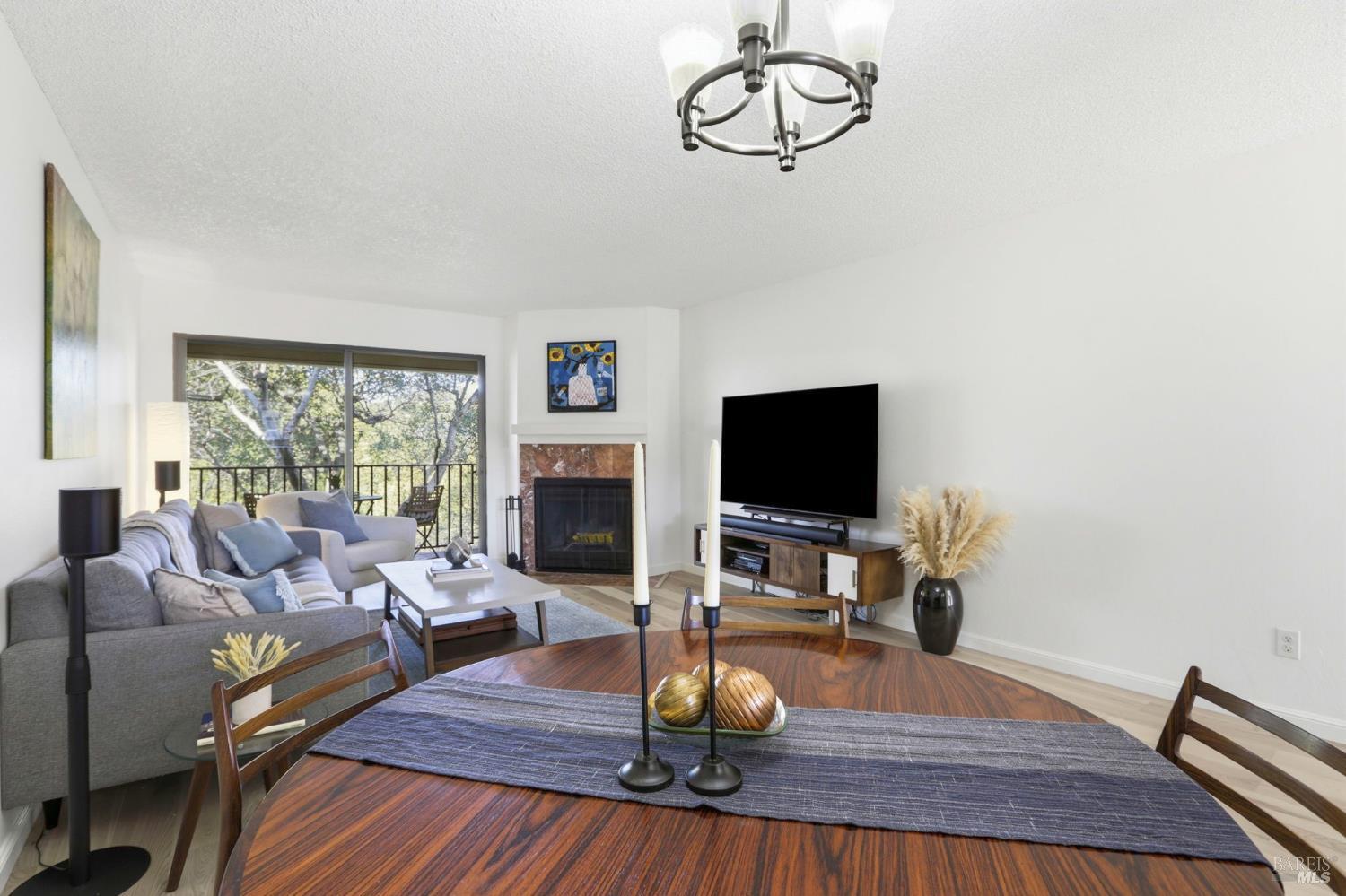 823 Via Casitas Greenbrae CA 94904