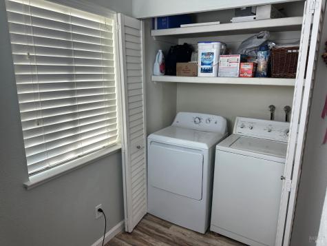 172 Courtyards East Windsor CA 95492