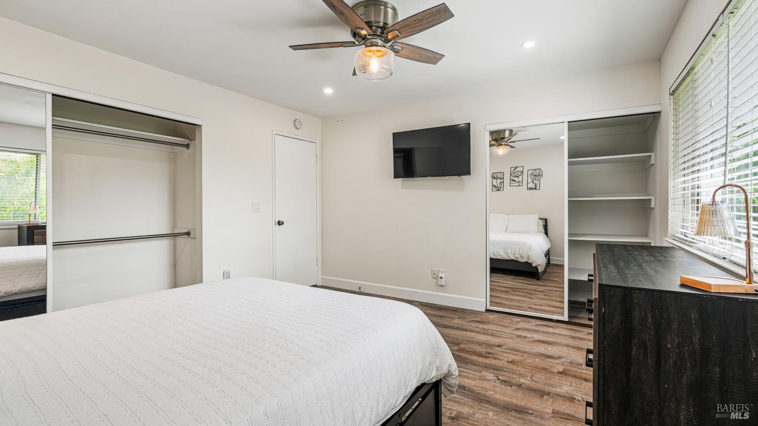 1722 Oldfield Way Santa Rosa CA 95401